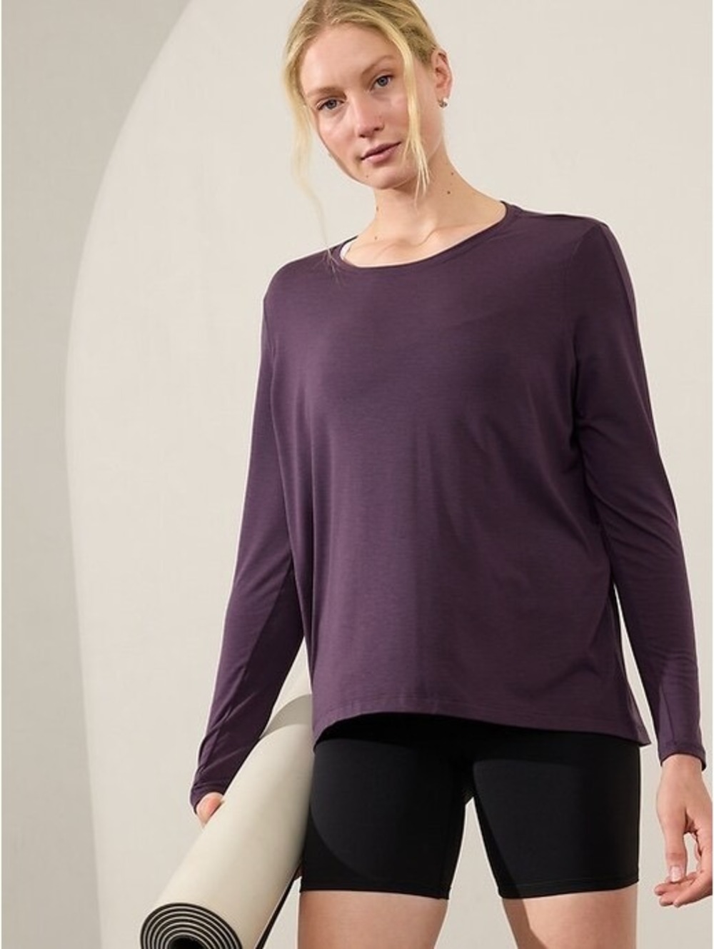 Athleta With Ease Burgandy Loose Fitting Long Sleeve Top Size Small